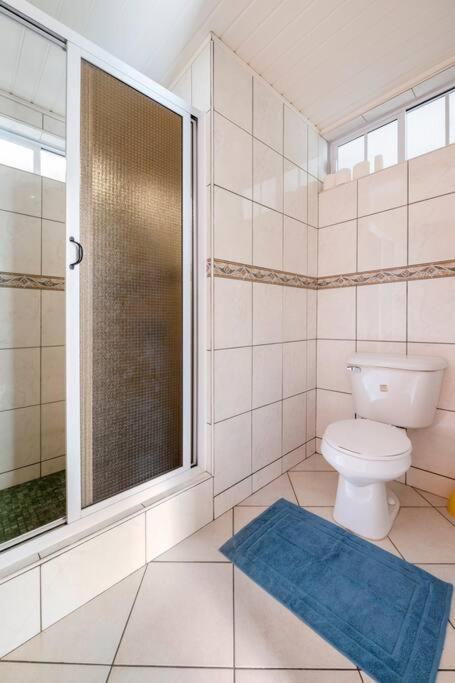Chaine Lodge Maison Entiere Free Parking & Wifi 3Min De L'Aeroport Faaa Luaran gambar